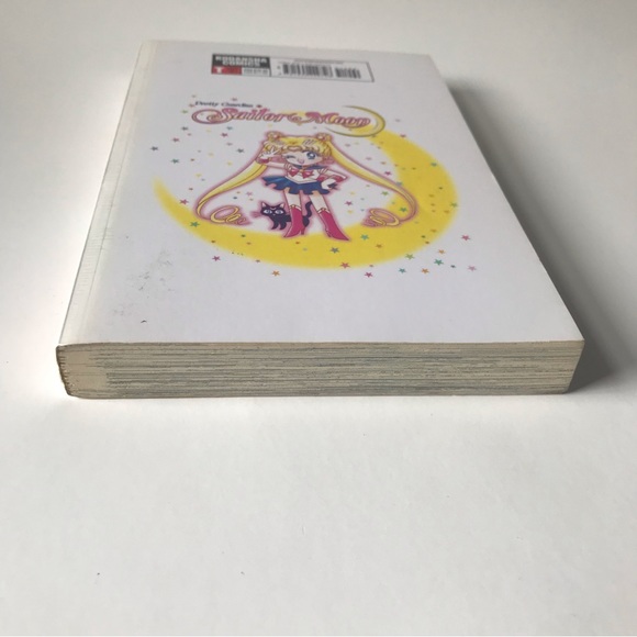 Sailor moon pretty guardian manga volume 1 - Picture 4 of 5